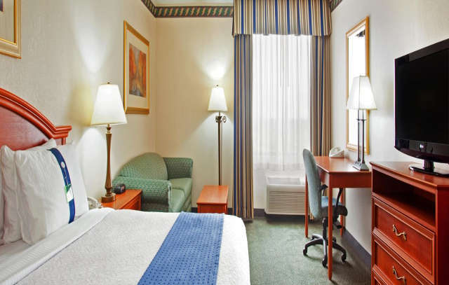 Holiday Inn Rockford By Ihg Eksteriør billede